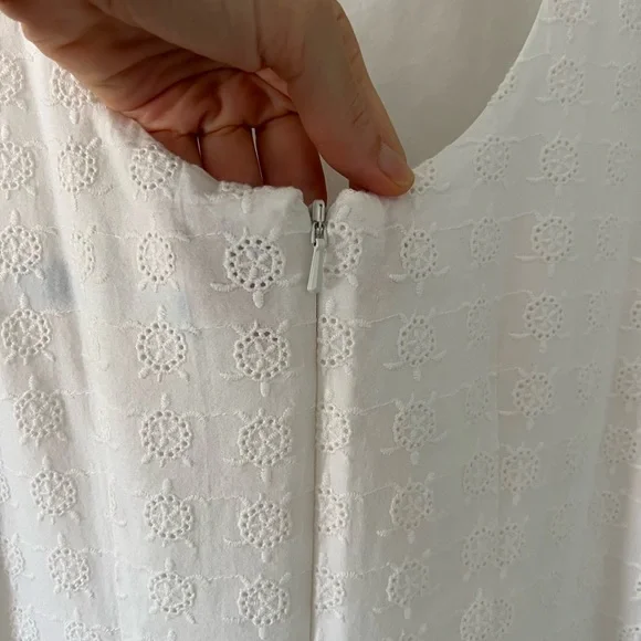 Tori Richard White Textured Mini Dress - Picture 4 of 7